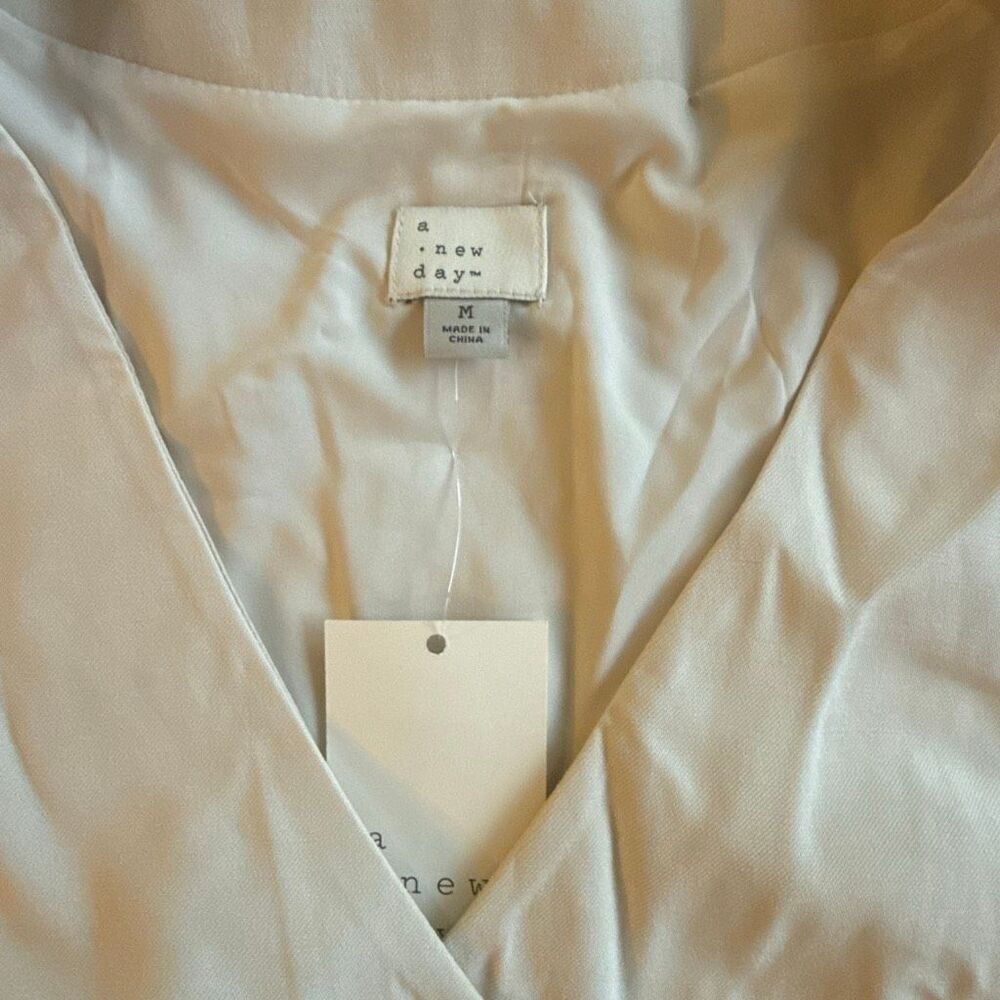 A New Day Women Vest Size M - Picture 8 of 8